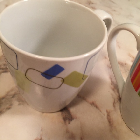 MCM Style Porcelain Coffee Mugs 4 inch tall set/2 - Picture 2 of 14